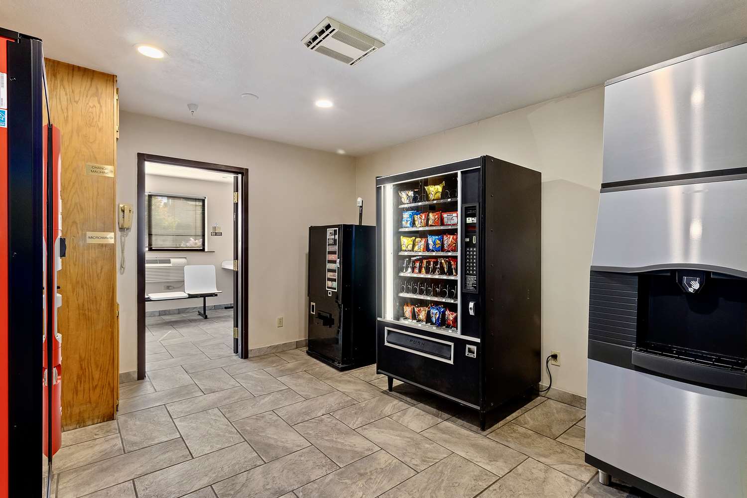 Surestay Hotel By Best Western Twin Falls 19/28