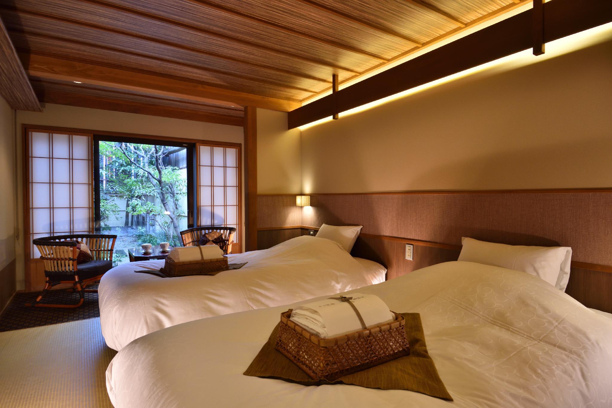 Japanese, Style, Modern, Twin Beds, Garden View