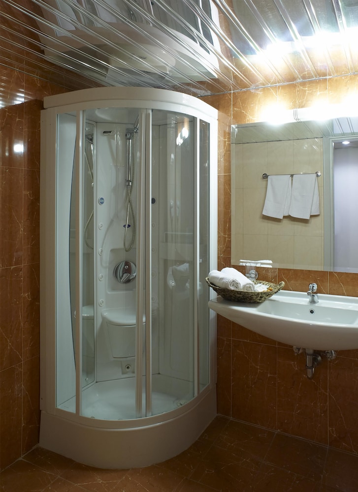 ACHARNIS KAVALLARI HOTEL SUITES 25/55