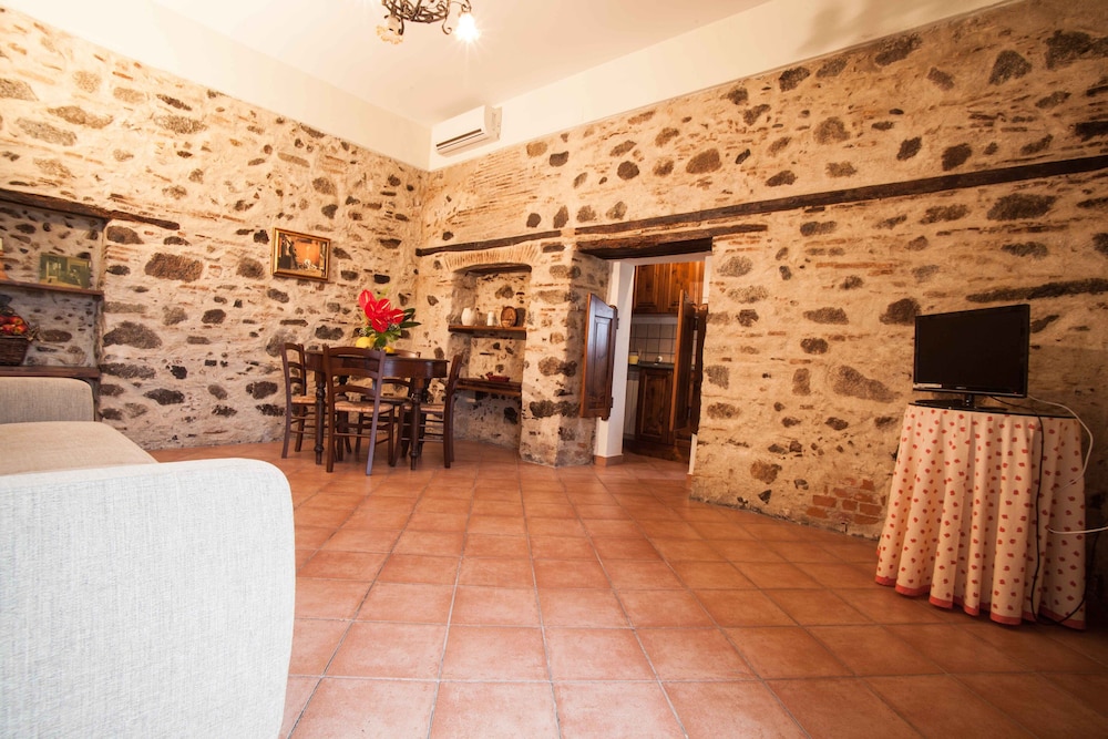 Tenuta Ciminata Greco 58/83