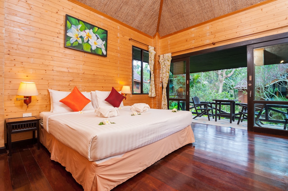 Palm Leaf Resort 11/54