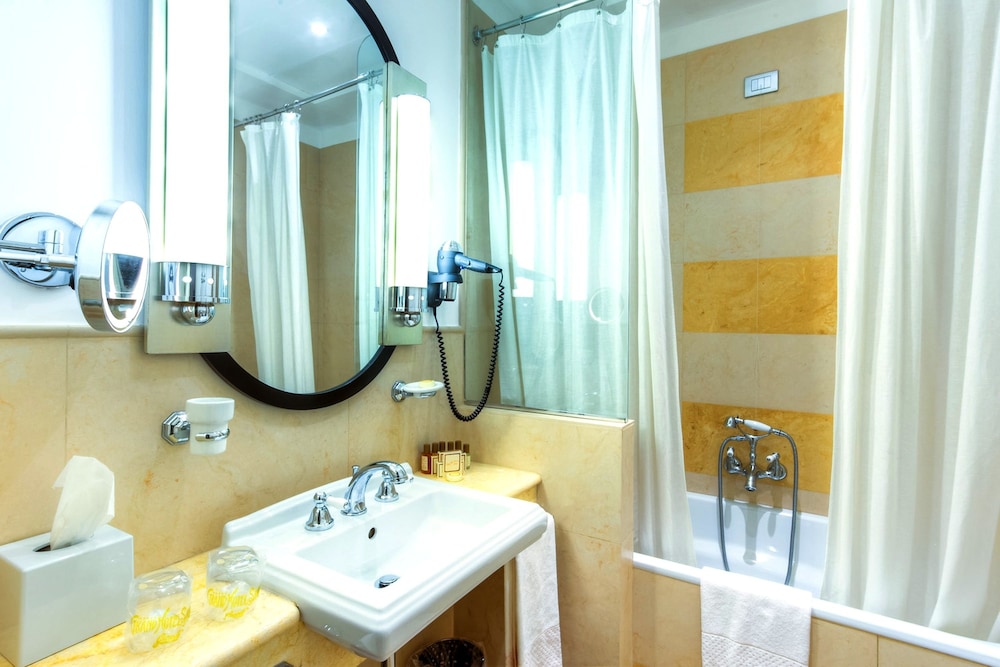 Grand Hotel Savoia Genova, Curio Collection by Hilton 23/73