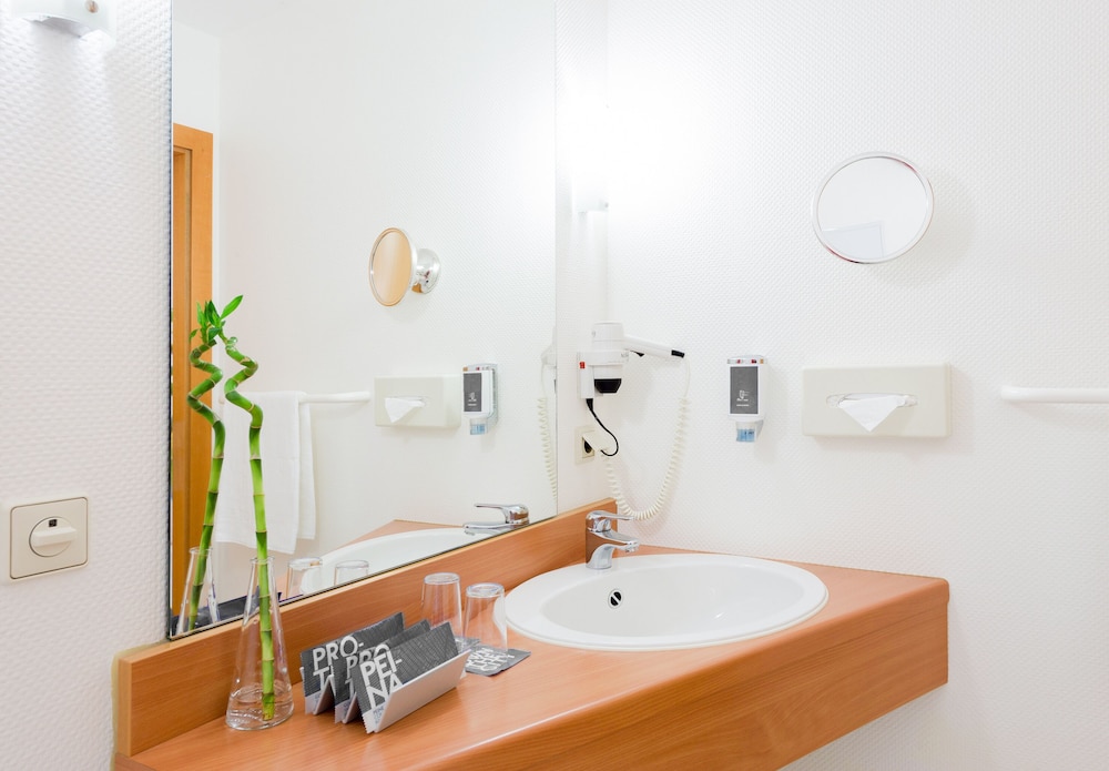 Courtyard by Marriott Dortmund 38/48