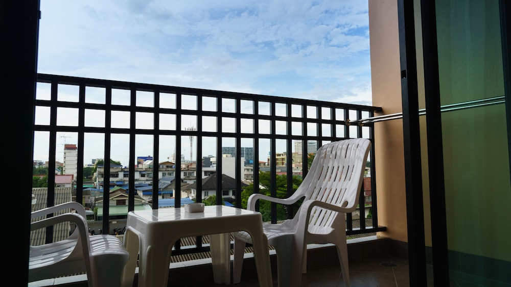 Visa Hotel Hua Hin 3/64