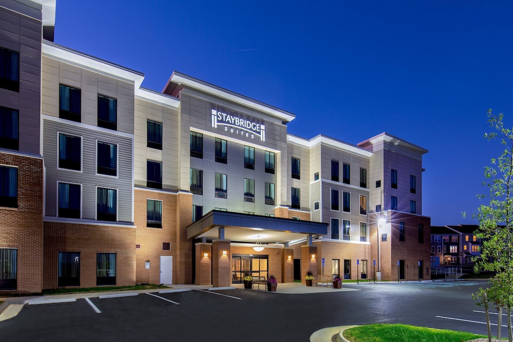 Staybridge Suites Charlottesville Airport 1/53