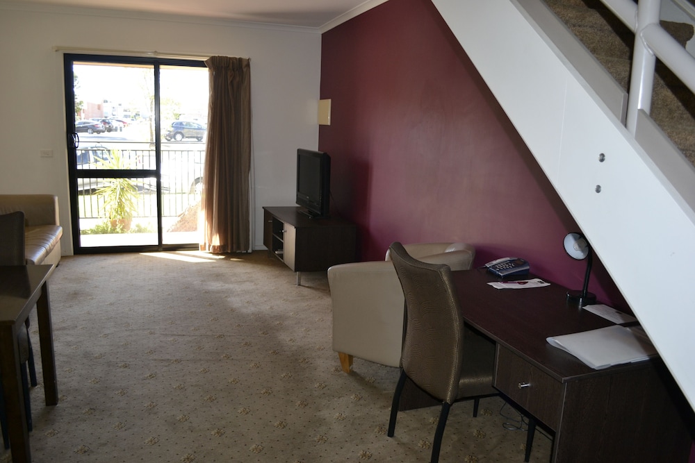 Mercure Mildura Hotel 53/59