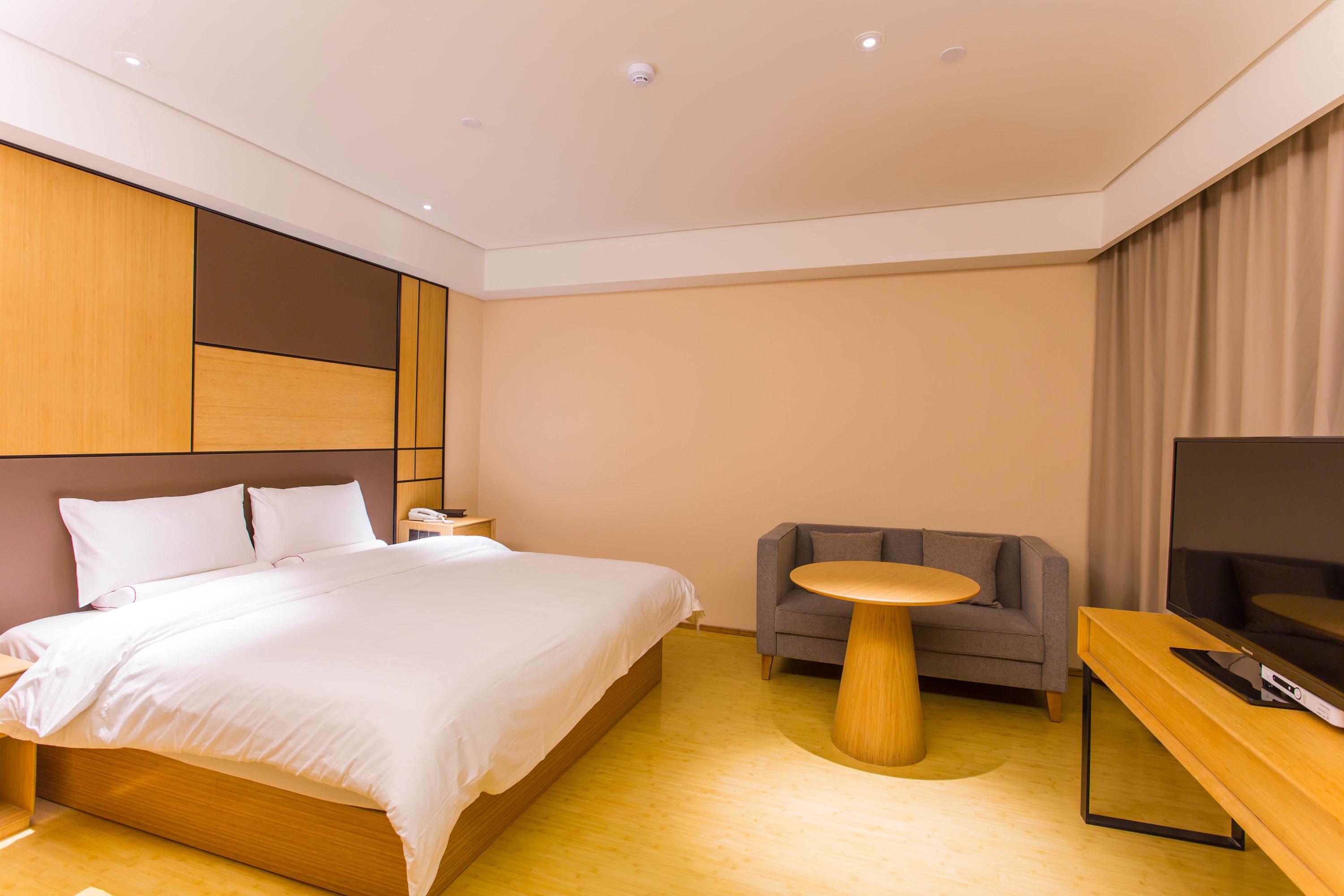 Ji Hotel 13/22