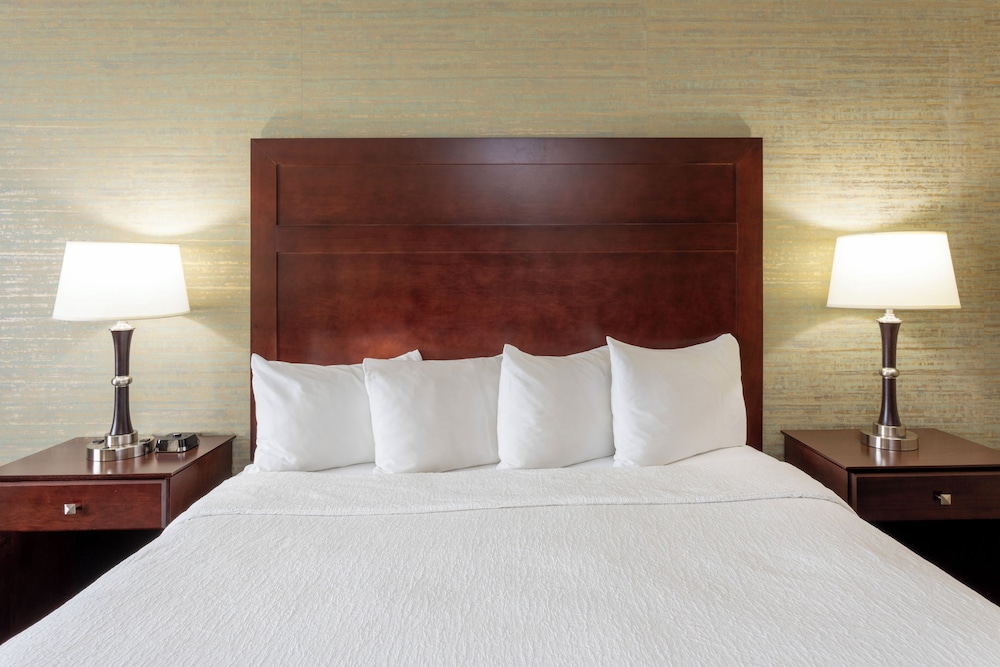 Grandstay Hotel And Suites Morris 20/52