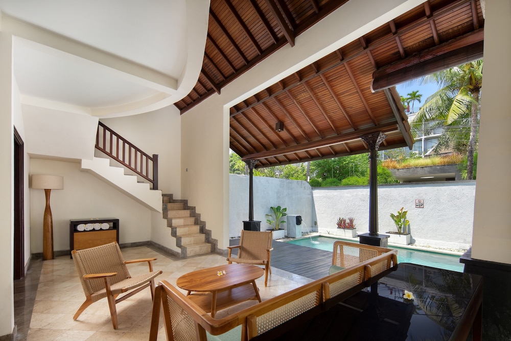 The Club Villas 31/50