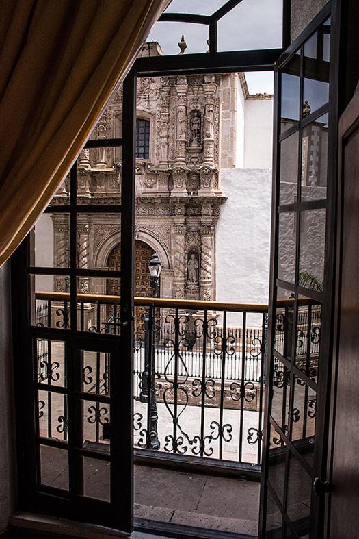 Hostal de la Monja 18/20
