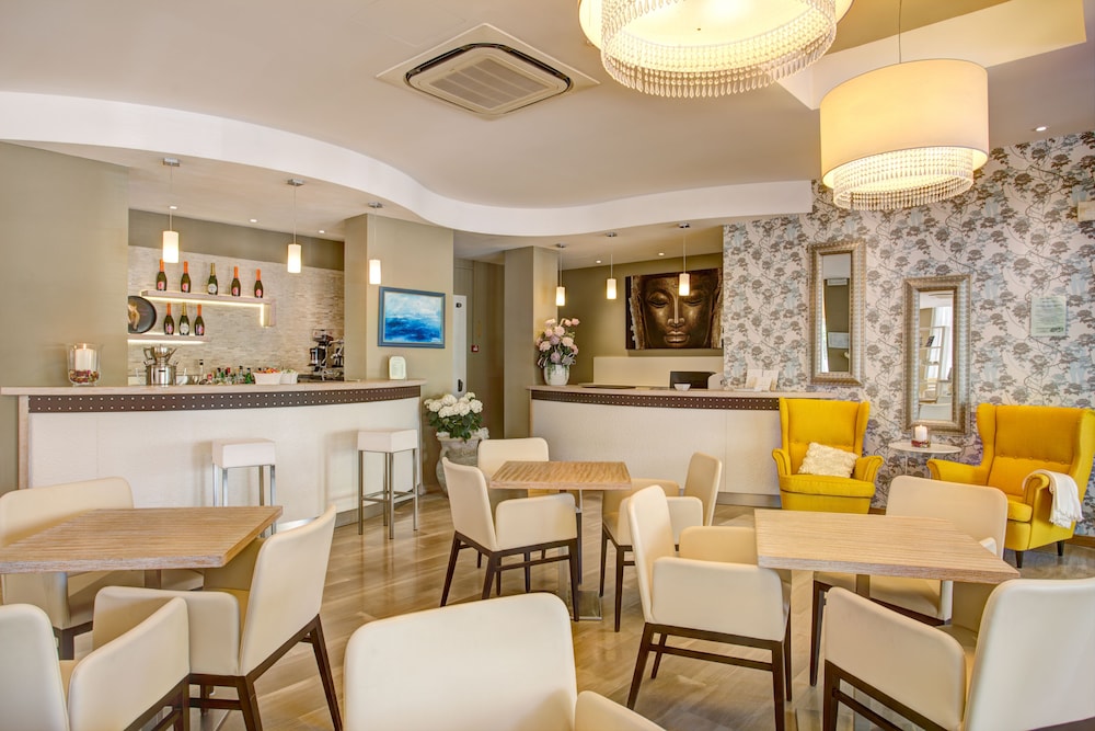 Hotel Lalla Beauty And Relax 55/63