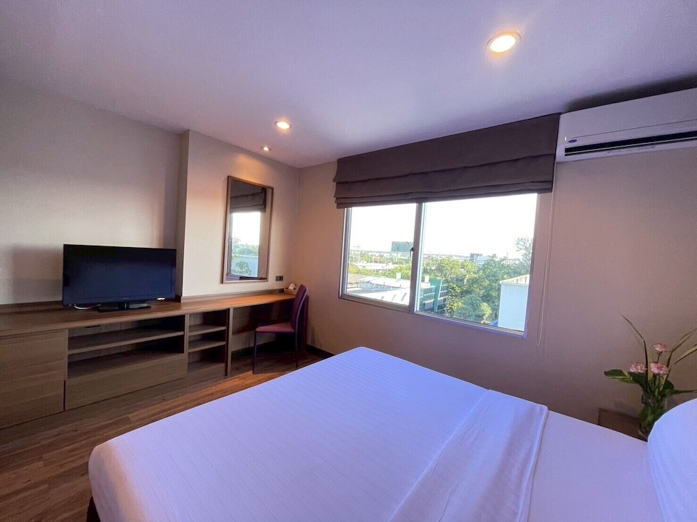 Sima Thani Hotel 31/50