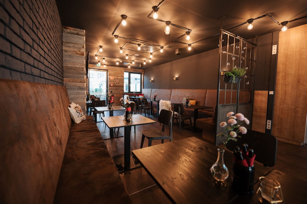 Coffee Fellows Hotel Munchen Freiham 65/82