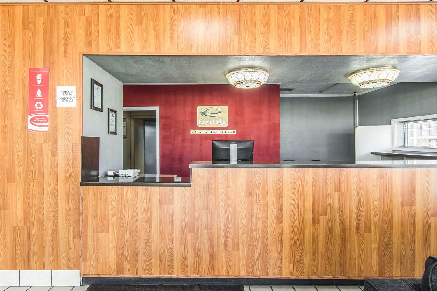 Econo Lodge Fort Payne 3/14