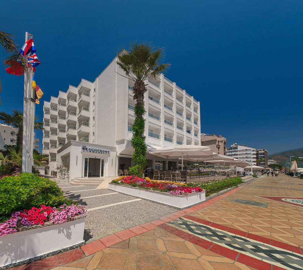 The Beachfront Hotel - Adults Only +16 37/49