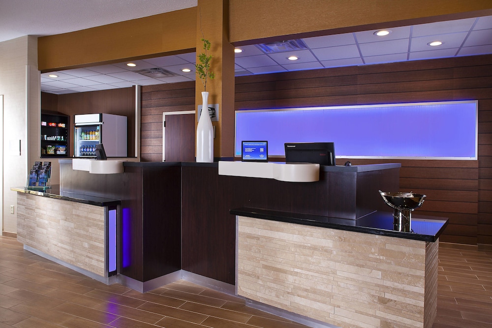 Fairfield Inn Suites By Marriott Houston Hobby Airport 7/28