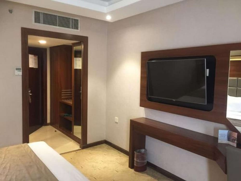 فندق جولدن توليب الخبر كورنيش(Golden Tulip Al Khobar) 15/81