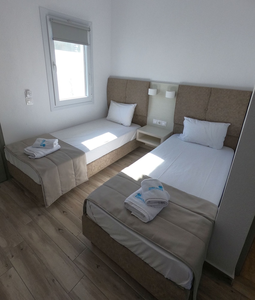 Finikas Garden Beach Resort Nikiti 15/50