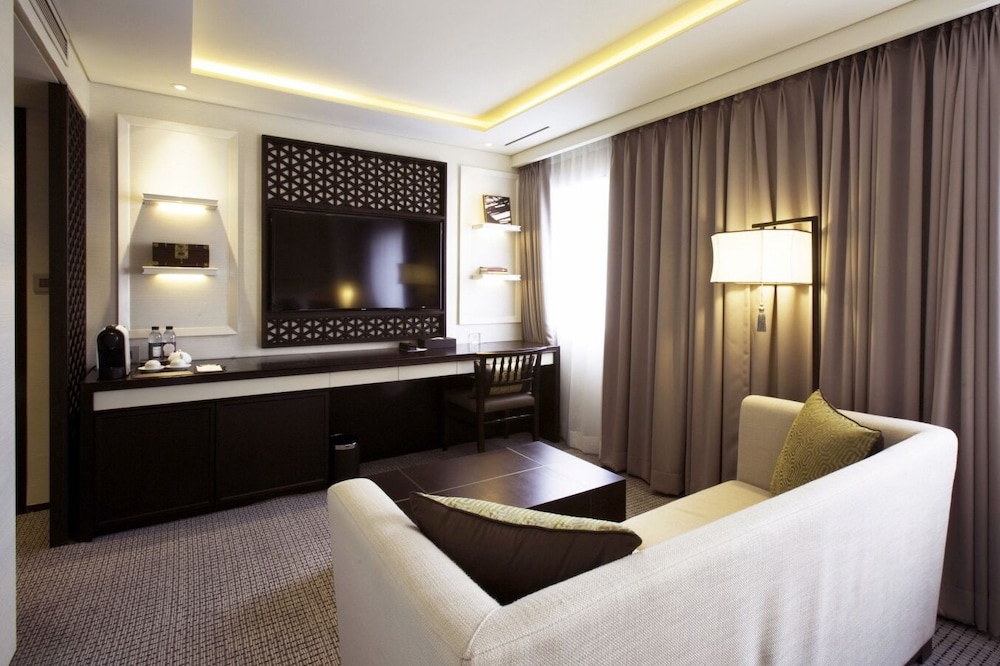 Royal Hotel Seoul Myeongdong 29/34