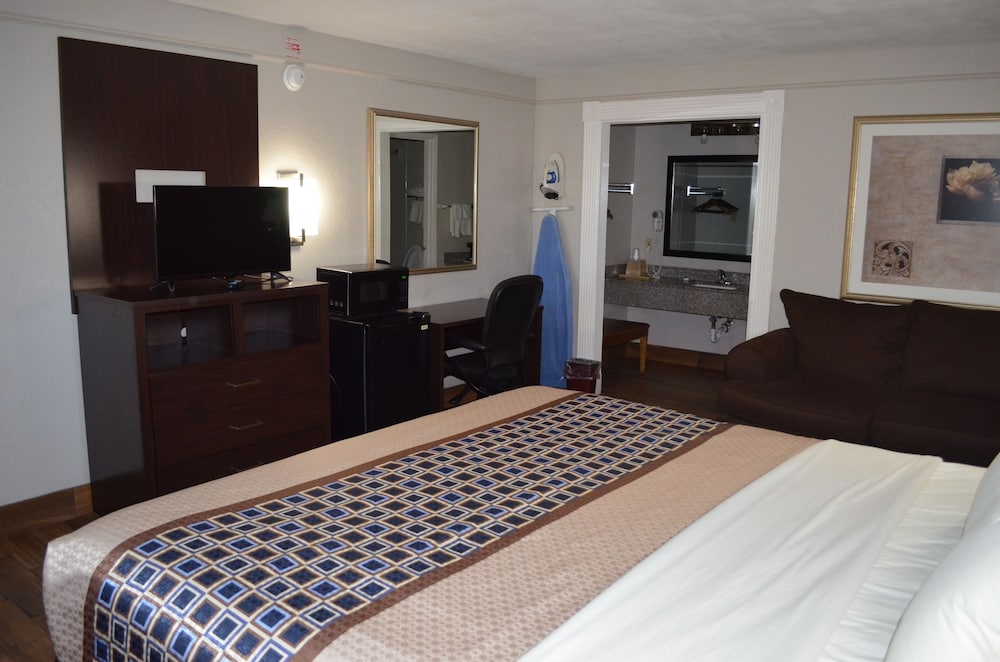 Hill Country Inn and Suites Marble Falls - TX 9/20