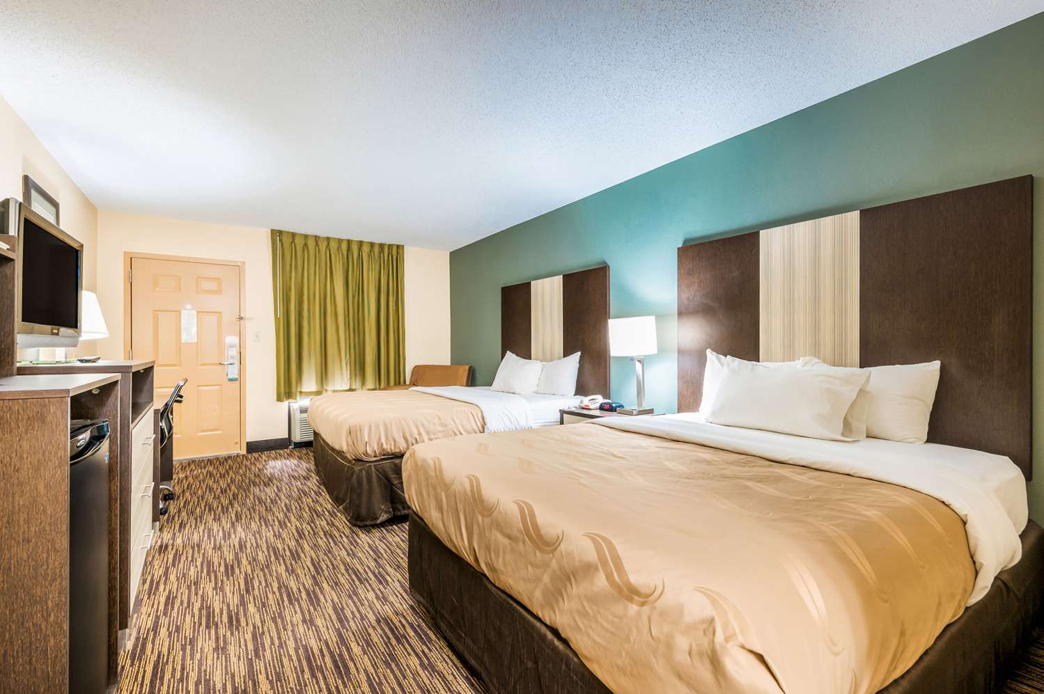 Quality Inn Cullman I-65 Exit 310 6/30