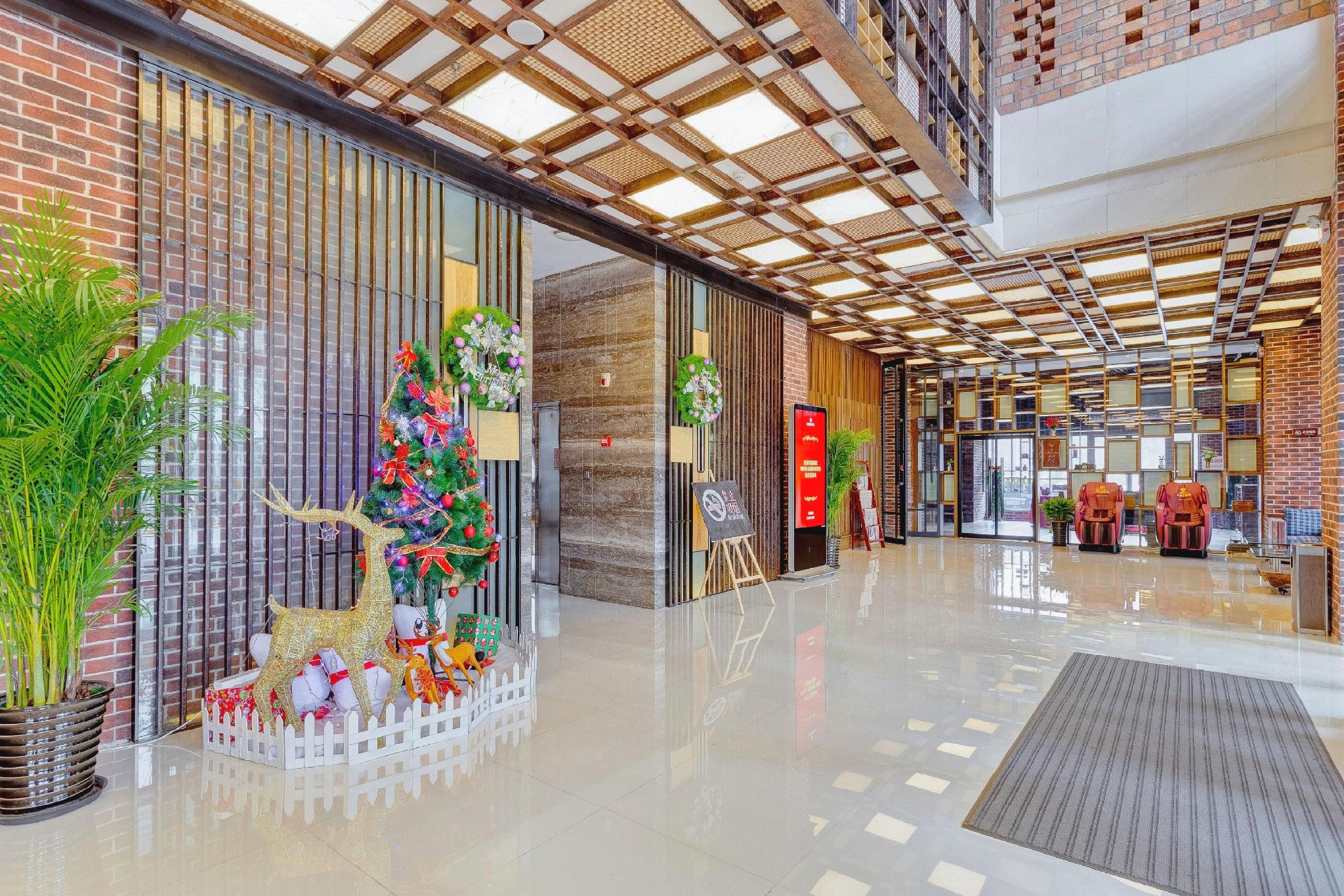 Long March Milaso Hotel 11/33