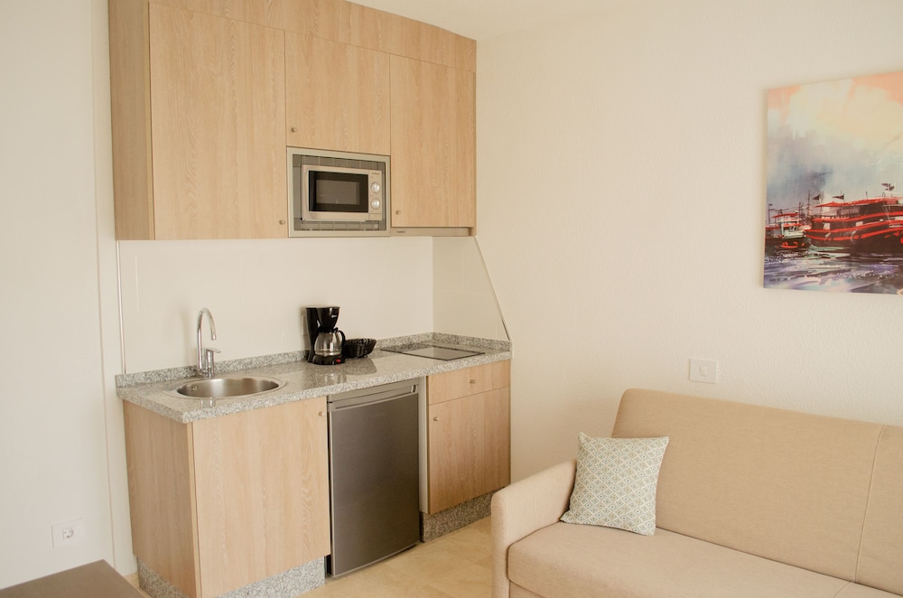 Klayman Olivina Aparthotel 12/44