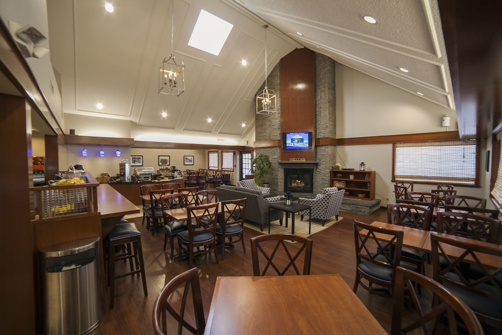 New Haven Village Suites 25/34