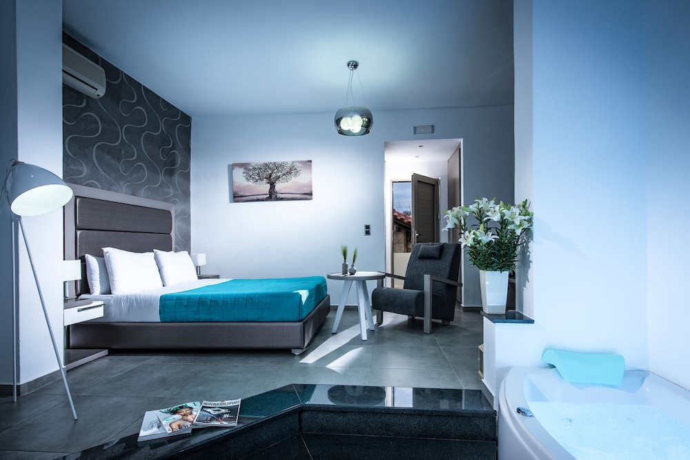 Happy Cretan Suites 33/77
