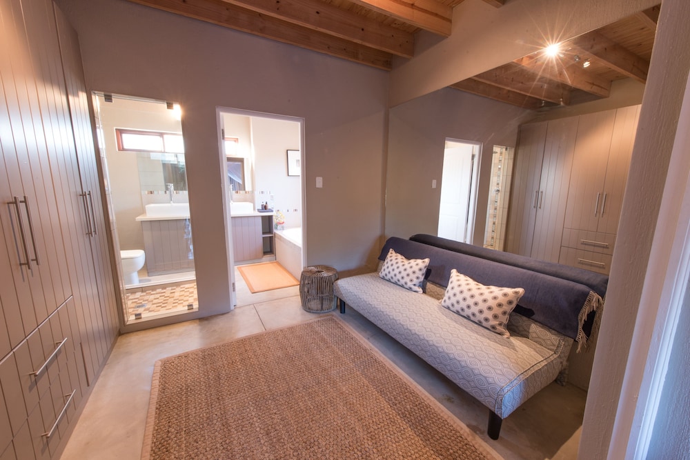 Ekhaya Bush Villa 13/50