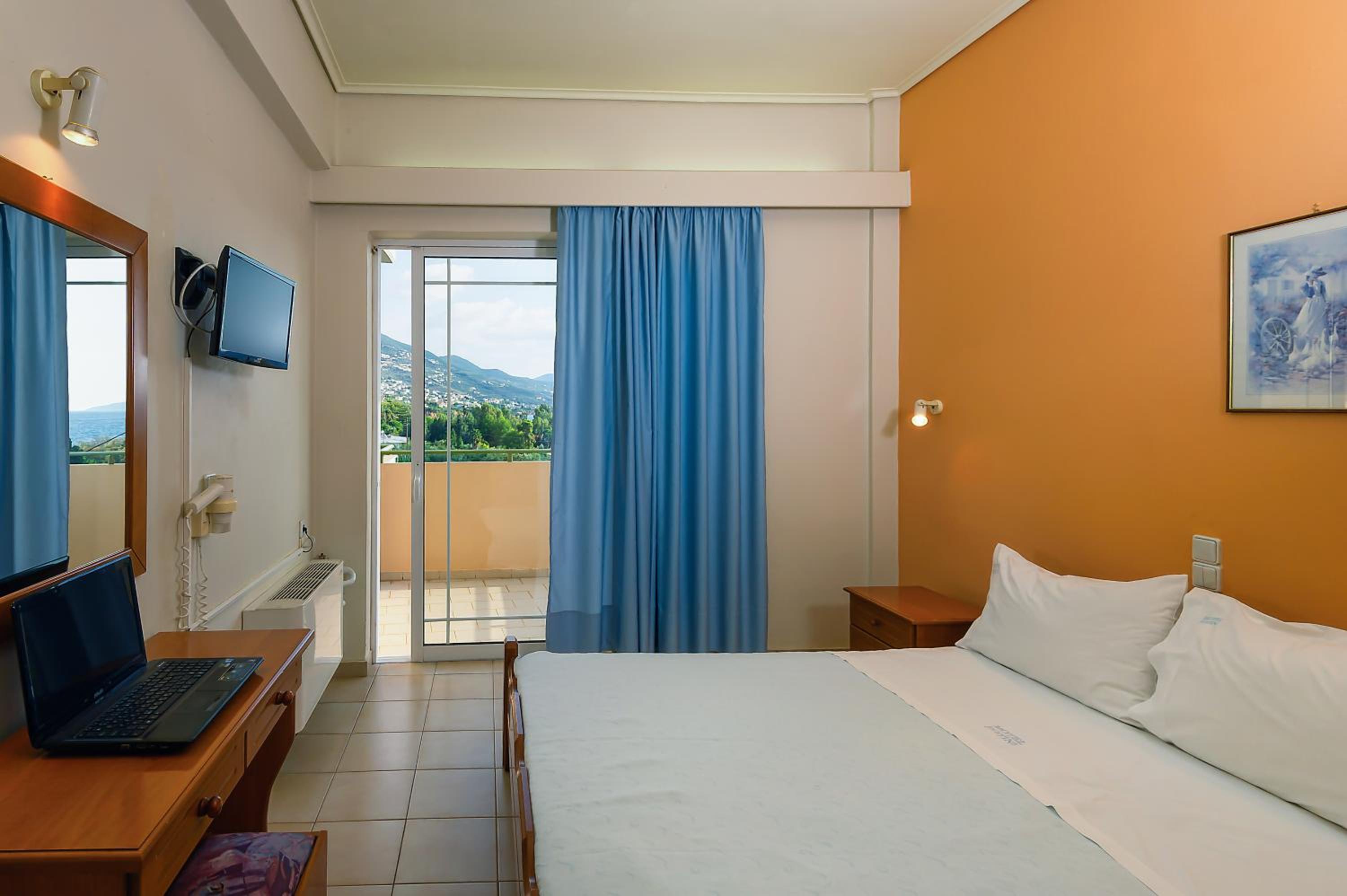 hotel fotini