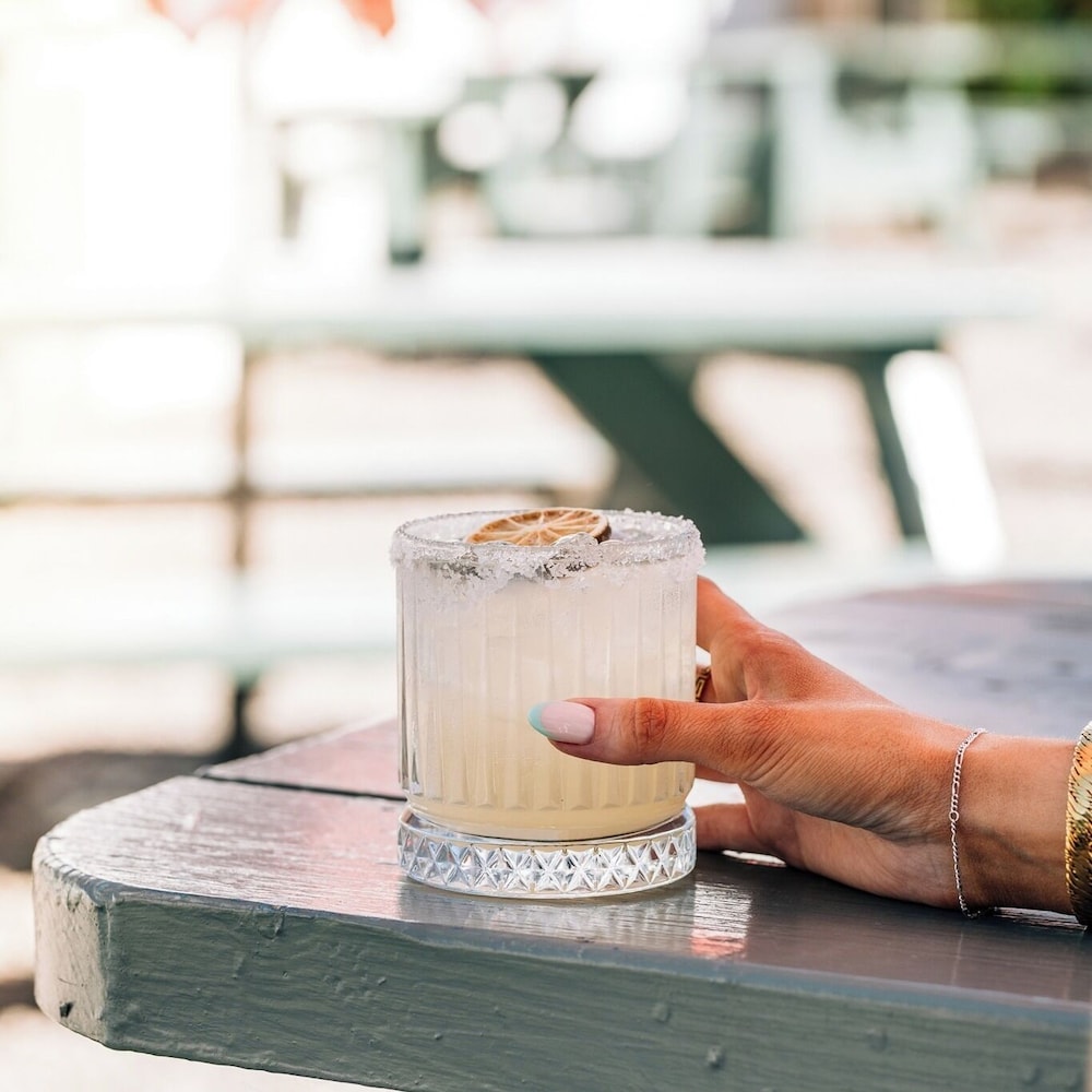 The Salty Dog Hotel & Bistro 58/71