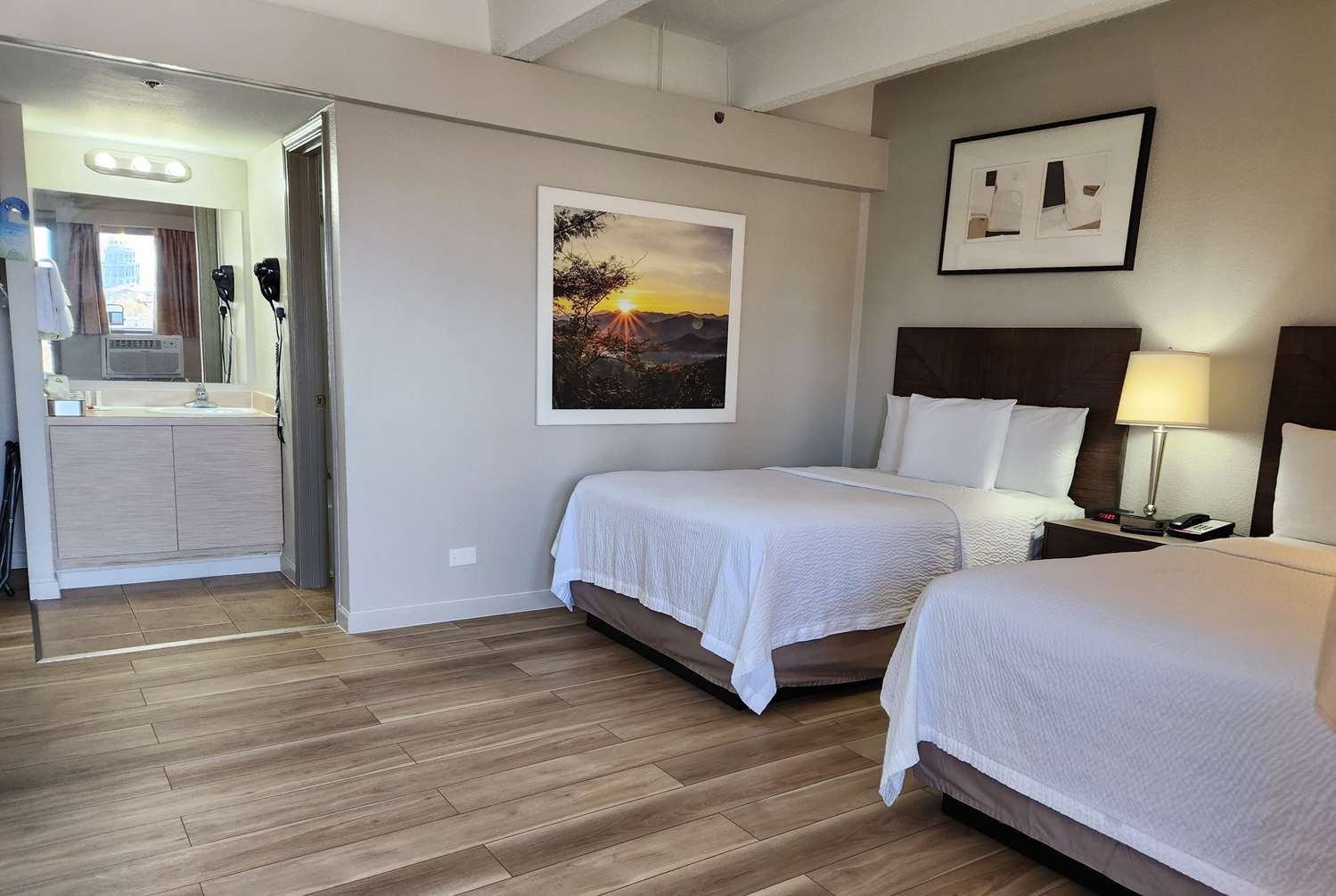 Days Inn by Wyndham Denver Downtown 9/29