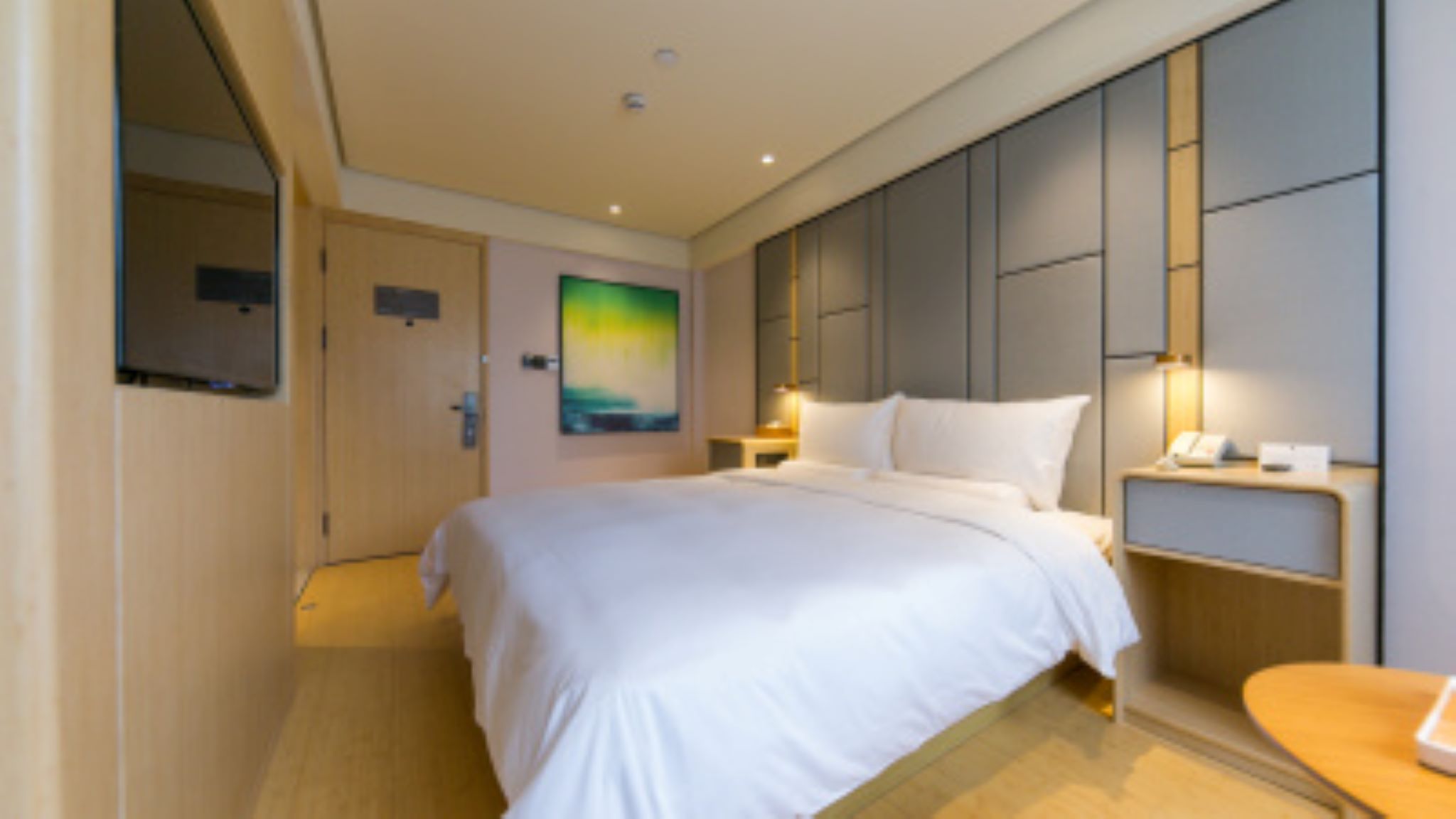 Ji Hotel (Shanghai Hongqiao Airport, Qixin Road) 10/18