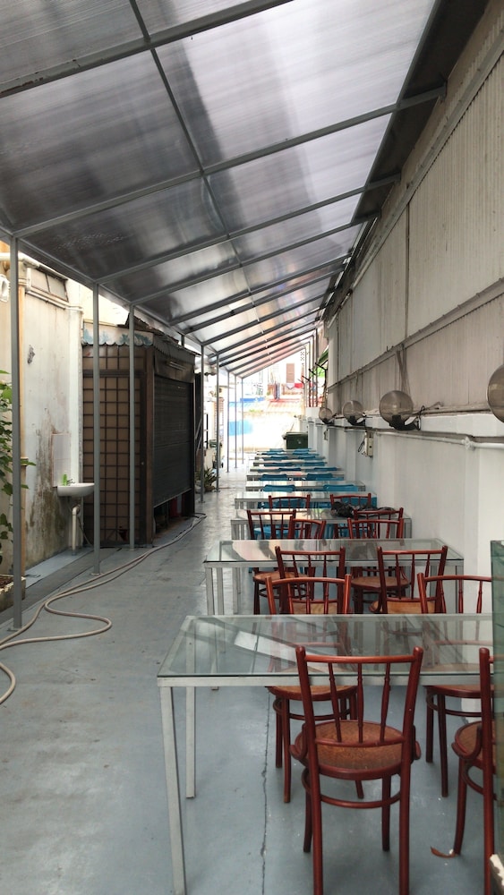 LAI MING HOTEL COSMOLAND 22/33