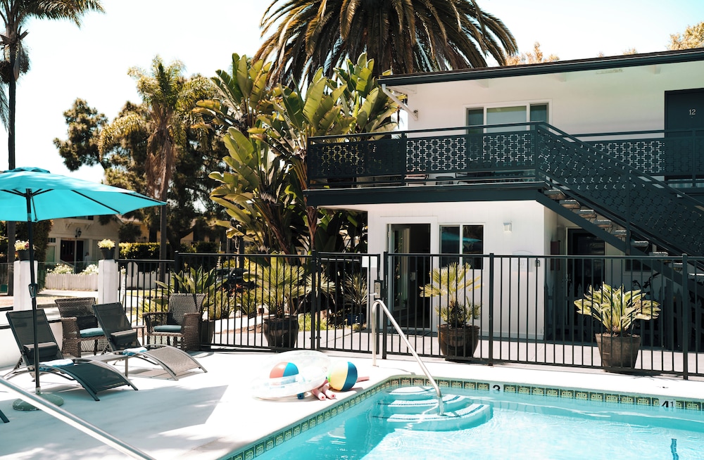 Pacific Crest Hotel Santa Barbara 5/50