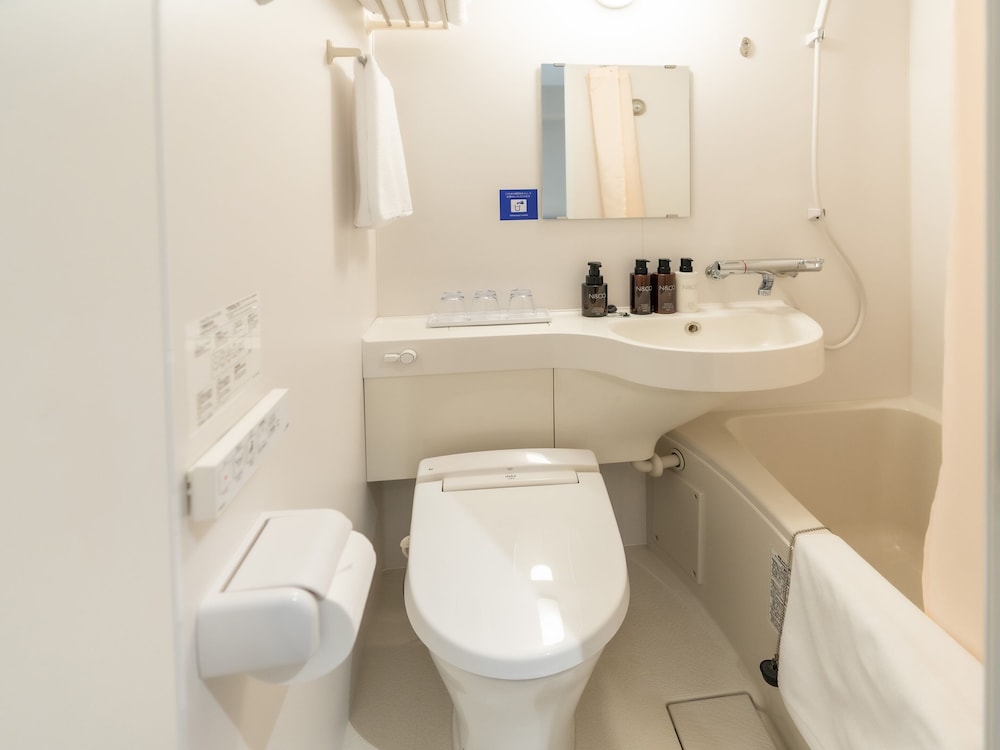 Hotel Sanrriott Shinsaibashi 47/48