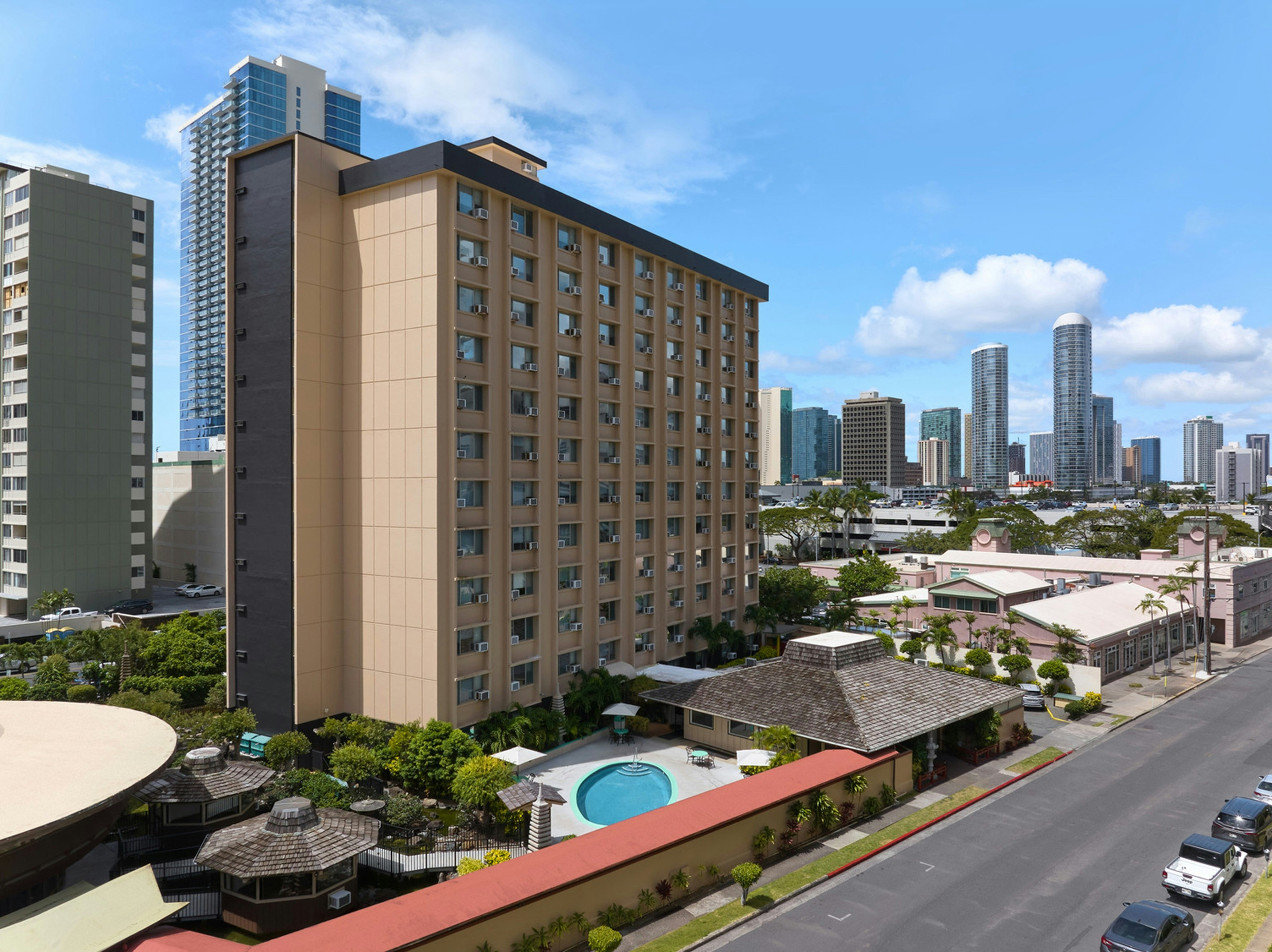 Pagoda Hotel 4/65