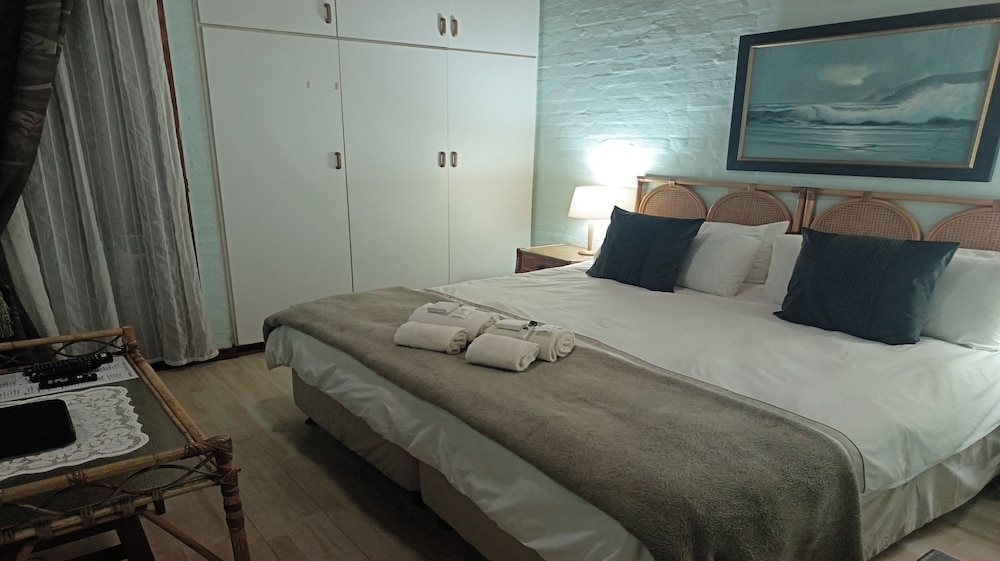 Aqua Marine Guest House 26/67
