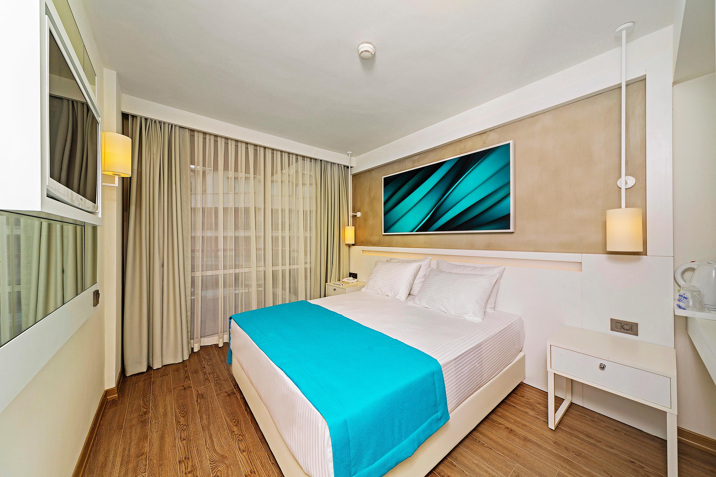 Room, Double Bed, Land View