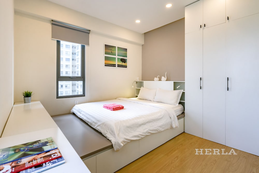Herla Apartment At Masteri Thao Dien 18/50