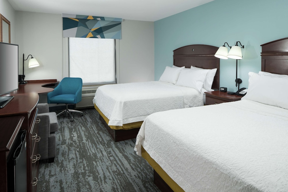 Hampton Inn And Suites Rochester North 15/42