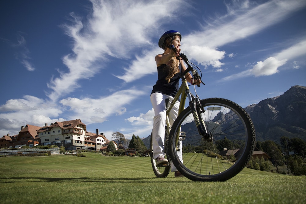Llao Llao Hotel and Resort Golf SPA 74/83