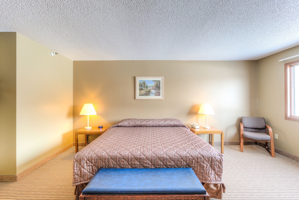 Western Inn 15/29
