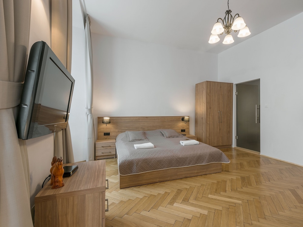 Krakow For You Budget 5/50