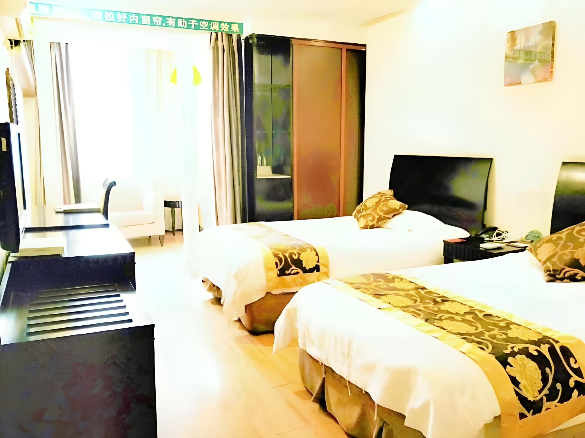 BUSINESS, TWIN BEDS