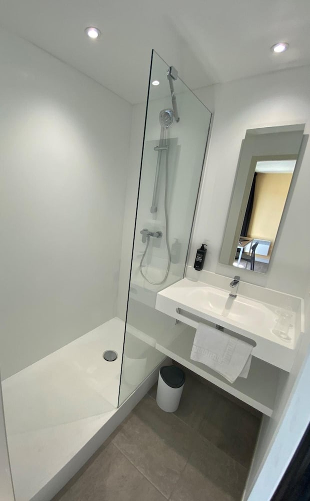 Hotel les Genets 44/50