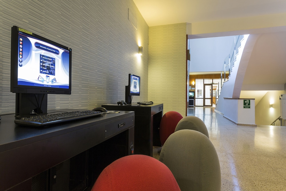Palladium Hotel Cala Llonga - Adults Only 68/79