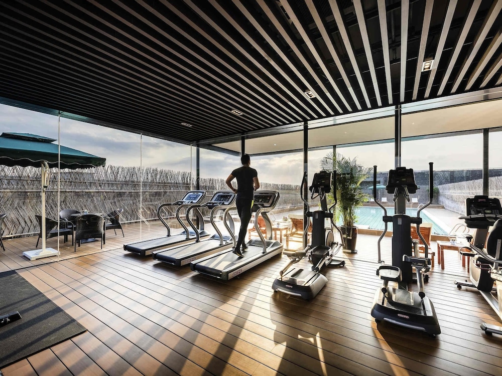 NOVOTEL SHANGHAI CLOVER 49/73