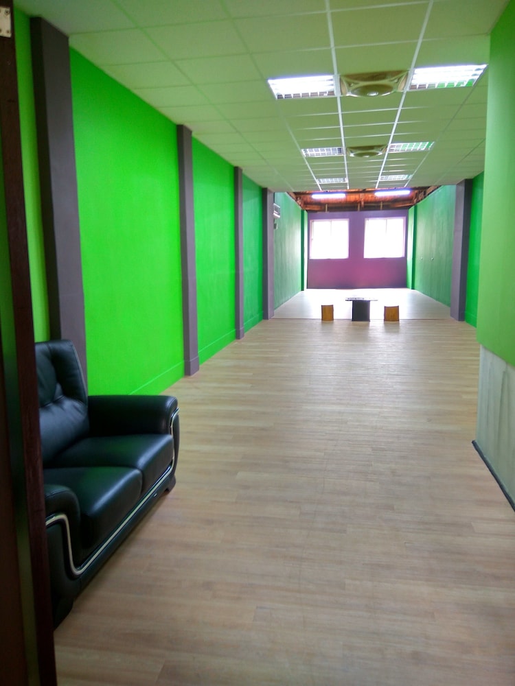 Df Park Space Hostel 42/50